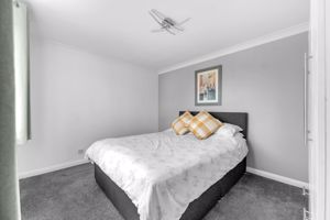 Photo 32- click for photo gallery